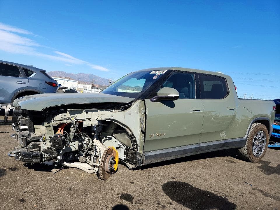 2022 RIVIAN R1T LAUNCH EDITION - 1