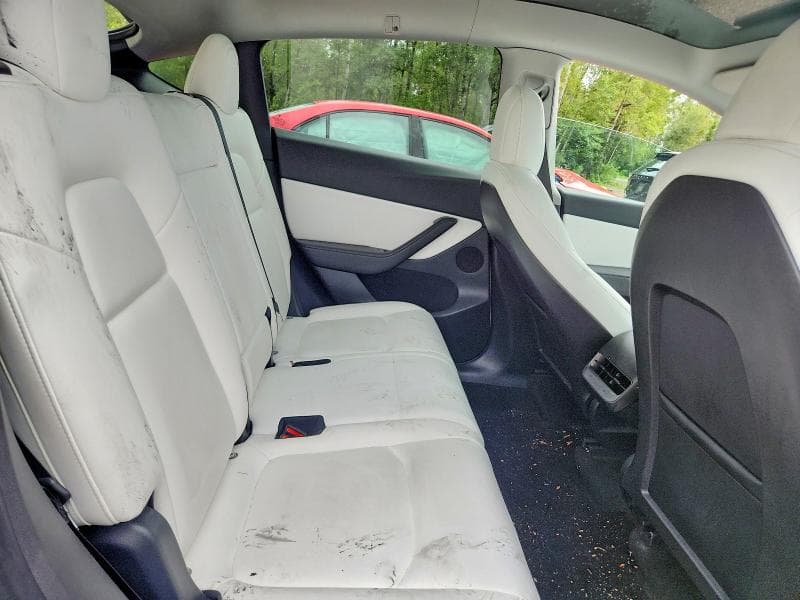 2022 TESLA MODEL Y 10