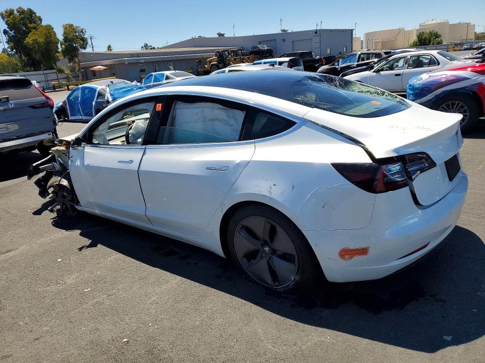 2020 TESLA MODEL 3 2