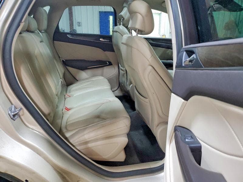 2017 LINCOLN MKC RESERVE 11