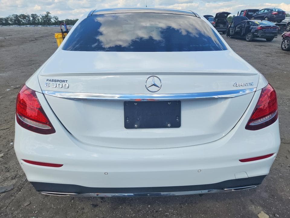 2017 MERCEDES-BENZ E 300 4MATIC 6