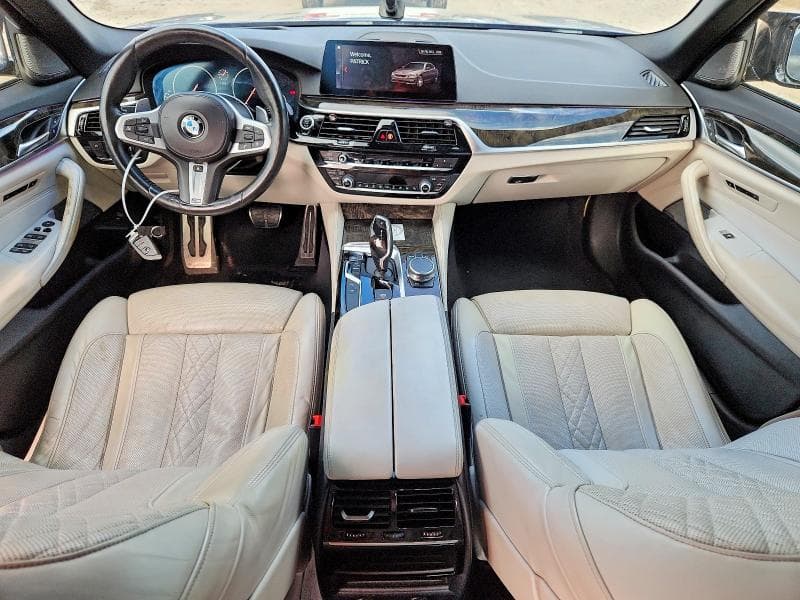 2019 BMW 540 XI 8