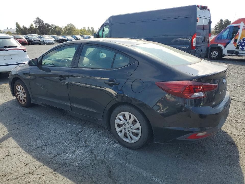 2020 HYUNDAI ELANTRA SE 2