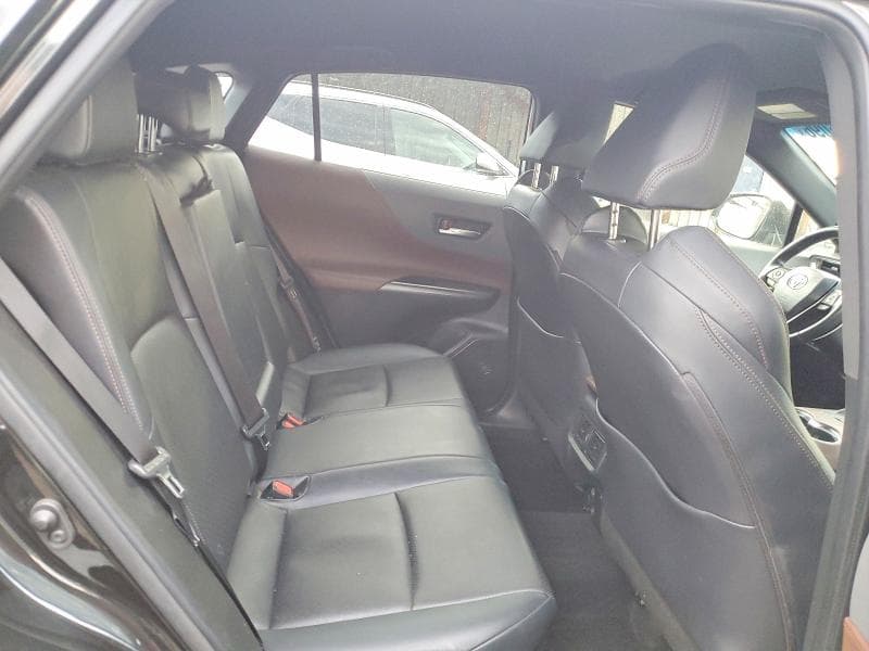 2021 TOYOTA VENZA LIMITED 10