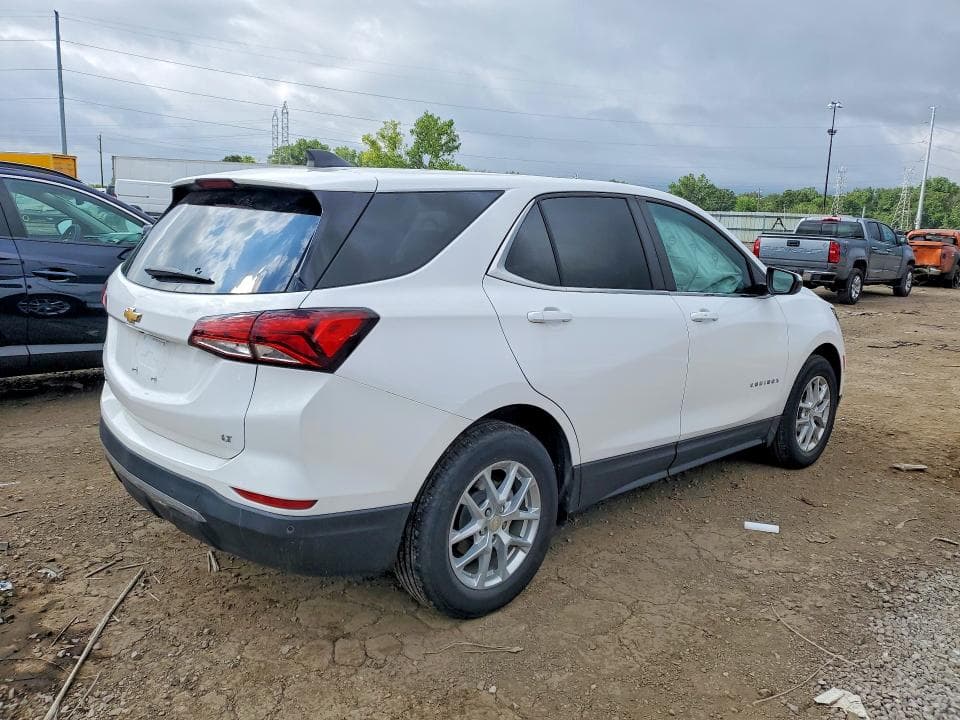 2022 CHEVROLET EQUINOX LT 3