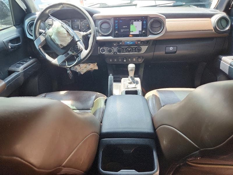 2018 TOYOTA TACOMA LIMITED 8