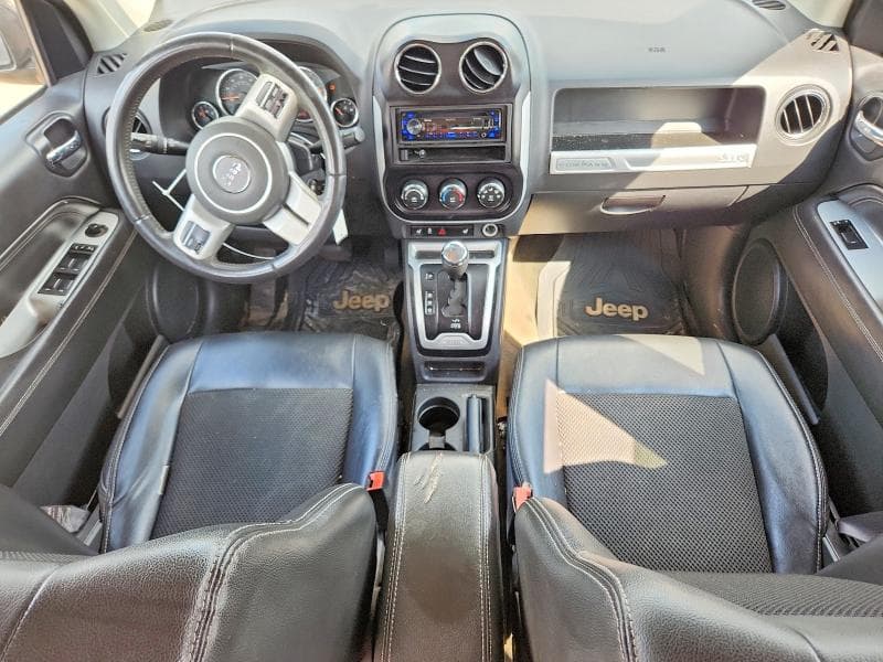 2017 JEEP COMPASS LATITUDE 8