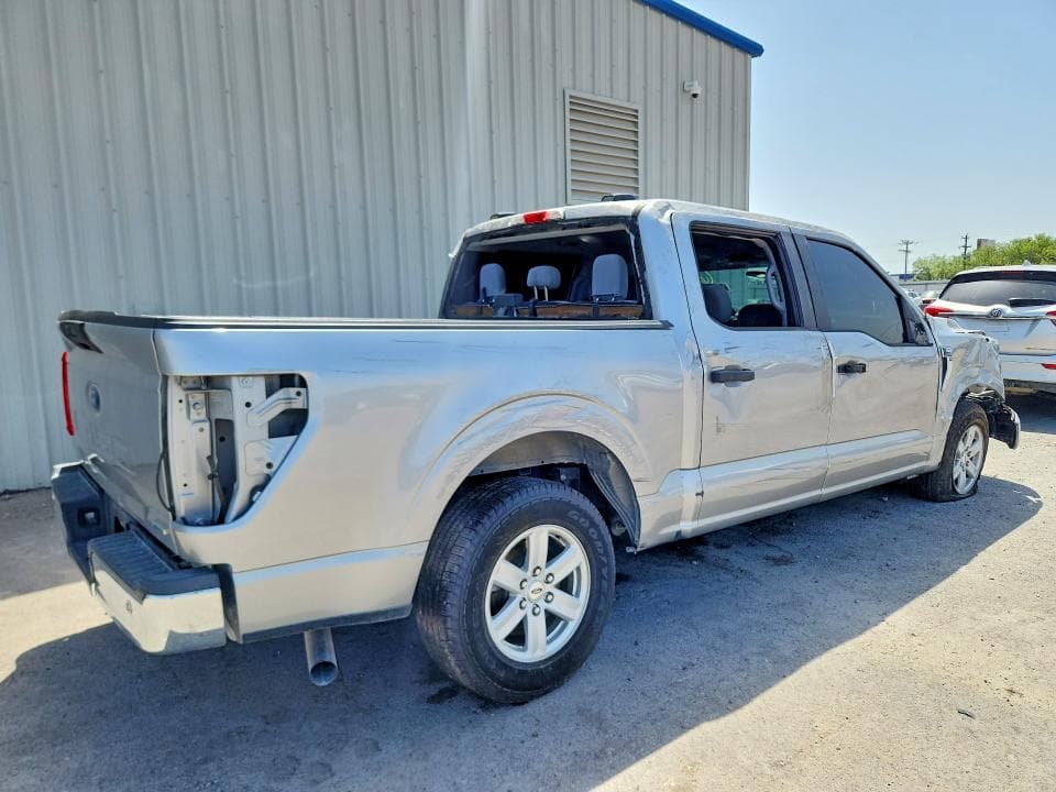 2023 FORD F150 SUPERCREW 3