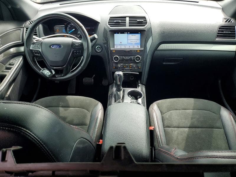 2019 FORD EXPLORER XLT 8
