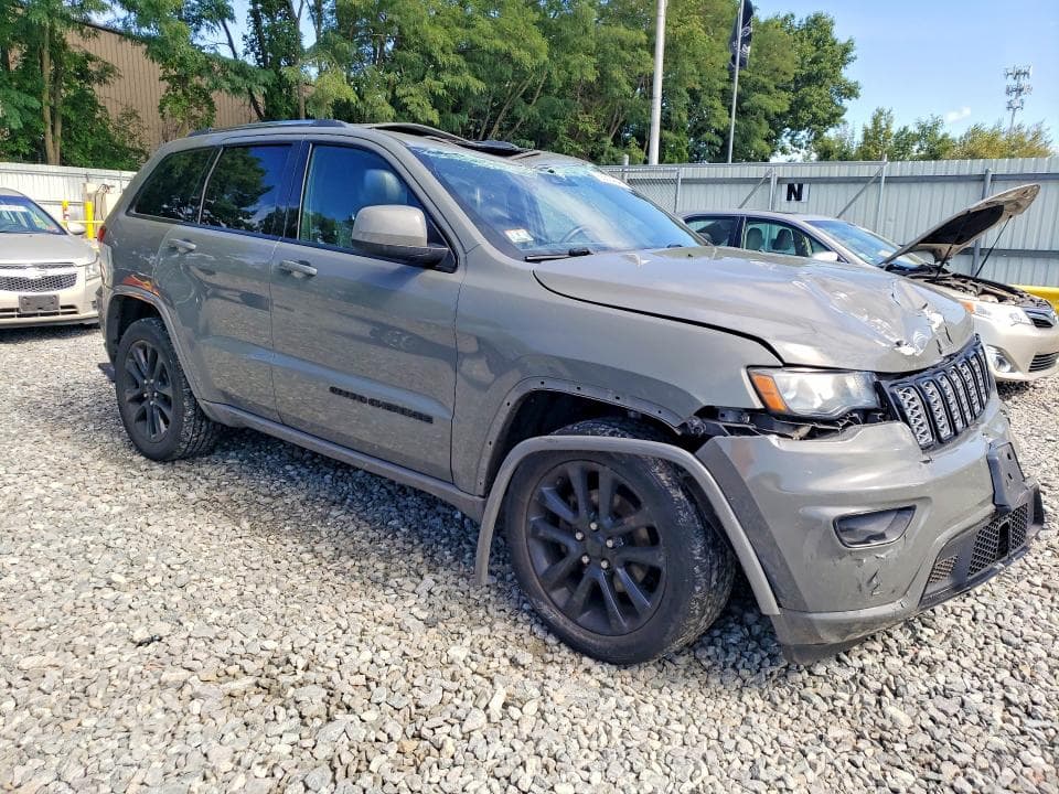 2020 JEEP GRAND CHEROKEE LAREDO 4
