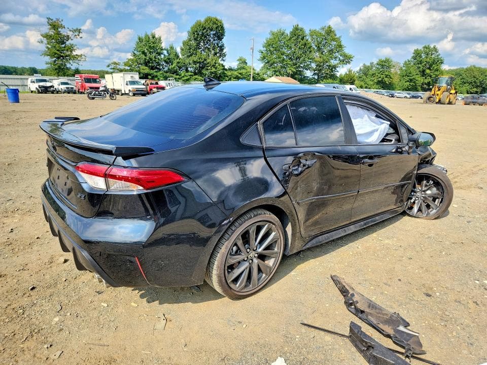 2026 TOYOTA COROLLA SE 3