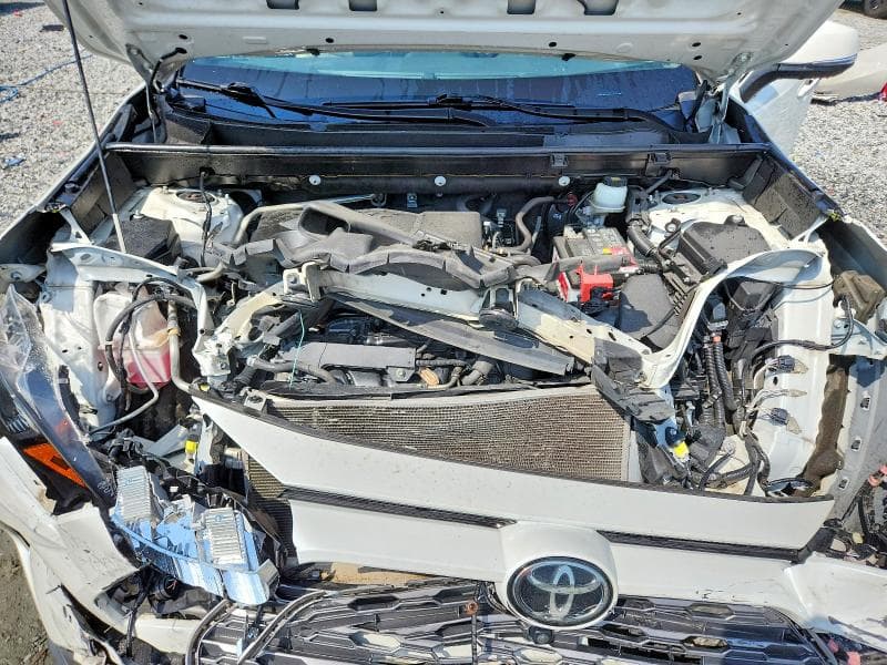 2019 TOYOTA RAV4 LIMITED 12