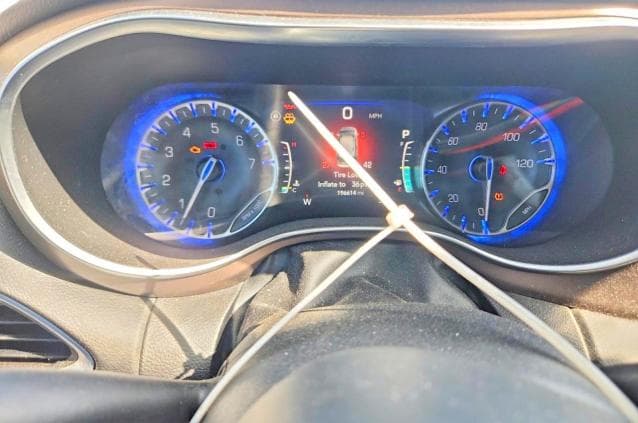 2017 CHRYSLER PACIFICA TOURING L PLUS 9