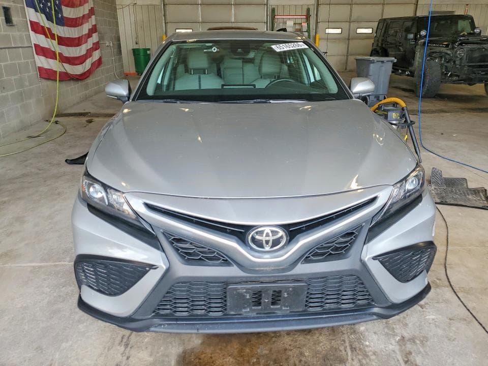 2024 TOYOTA CAMRY SE 5