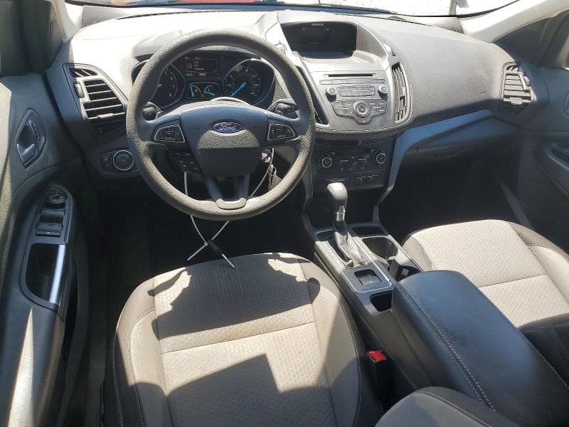 2017 FORD ESCAPE SE 8