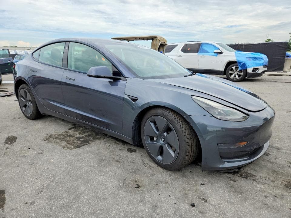 2023 TESLA MODEL 3 4
