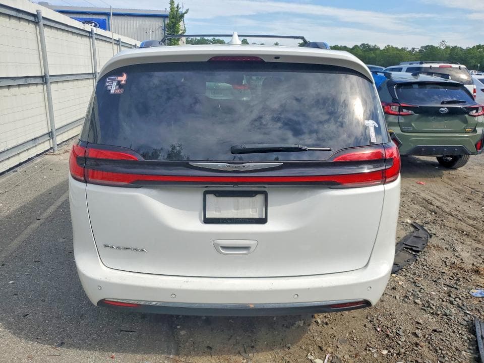 2021 CHRYSLER PACIFICA TOURING L 6