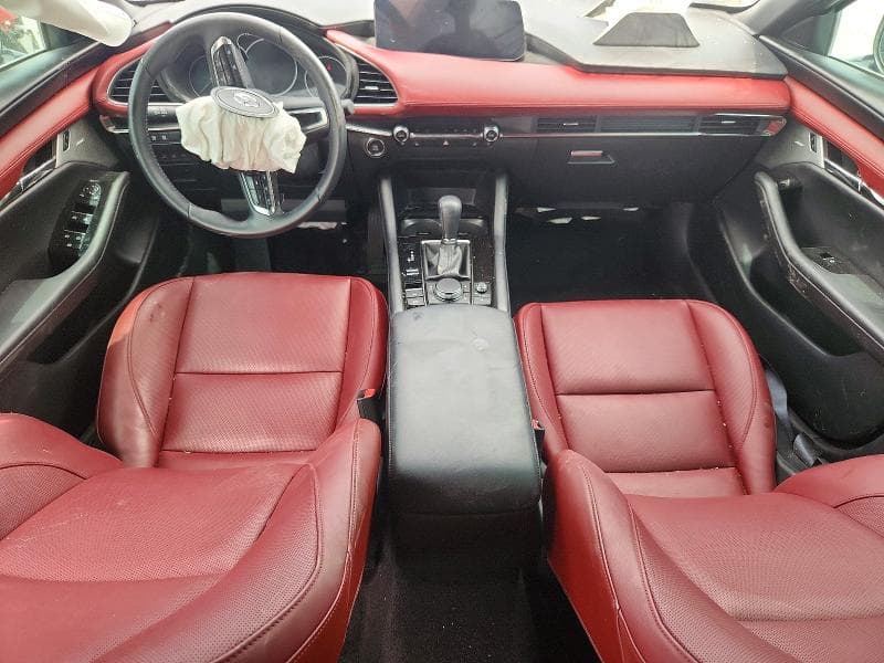 2025 MAZDA 3 PREMIUM PLUS 8