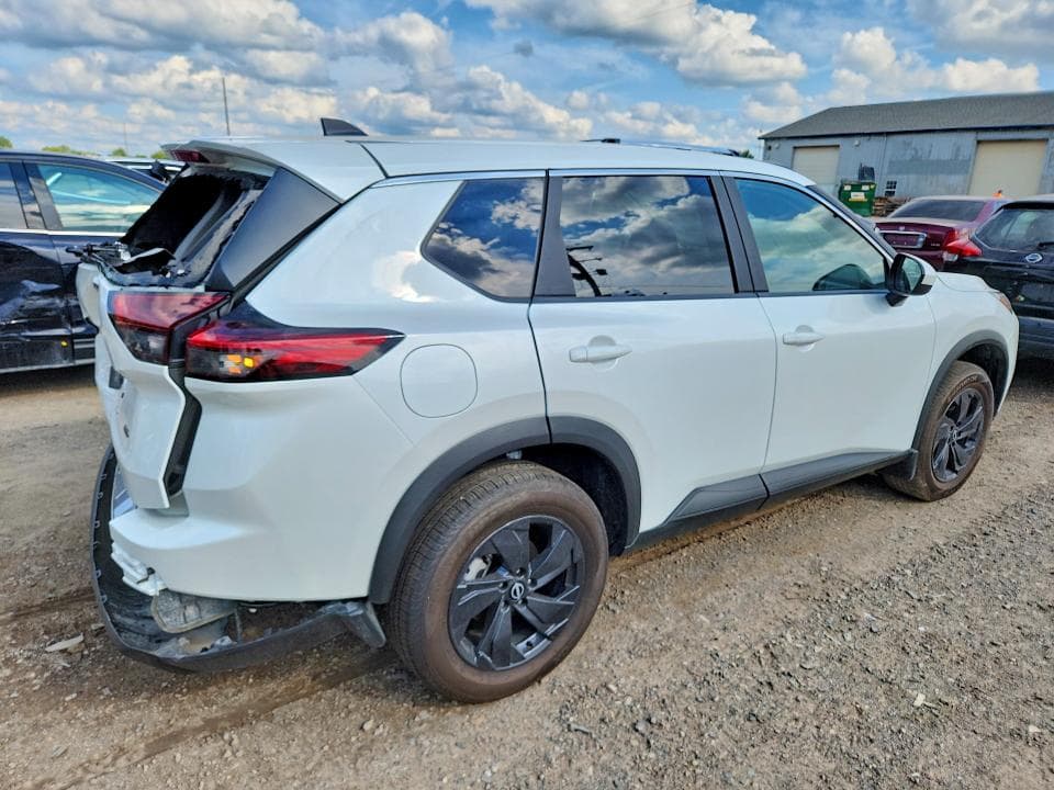 2026 NISSAN ROGUE SV 3