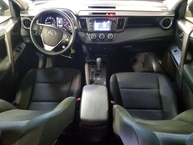 2018 TOYOTA RAV4 LE 8