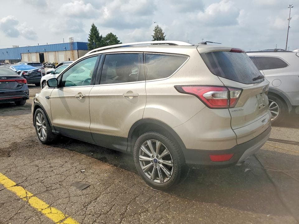 2017 FORD ESCAPE TITANIUM 2