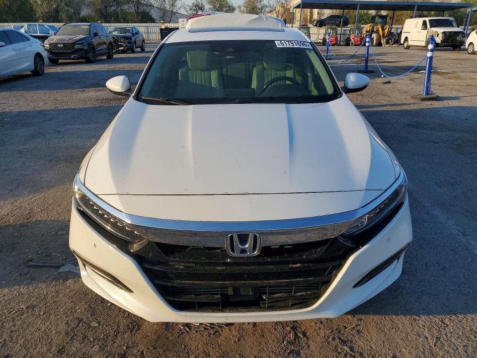 2018 HONDA ACCORD TOURING 5