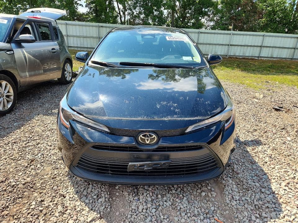 2023 TOYOTA COROLLA LE 5
