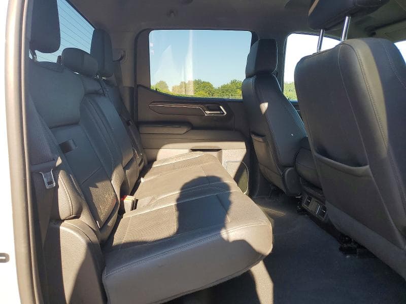 2023 GMC SIERRA K1500 SLT 10