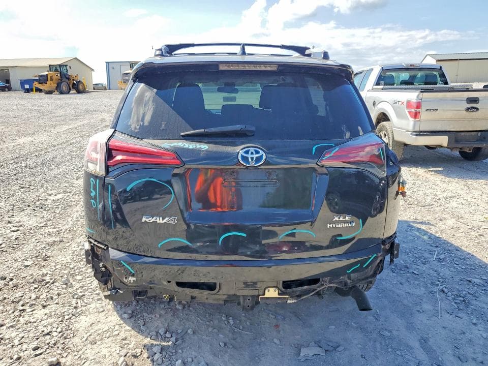 2018 TOYOTA RAV4 HYBRID XLE 6