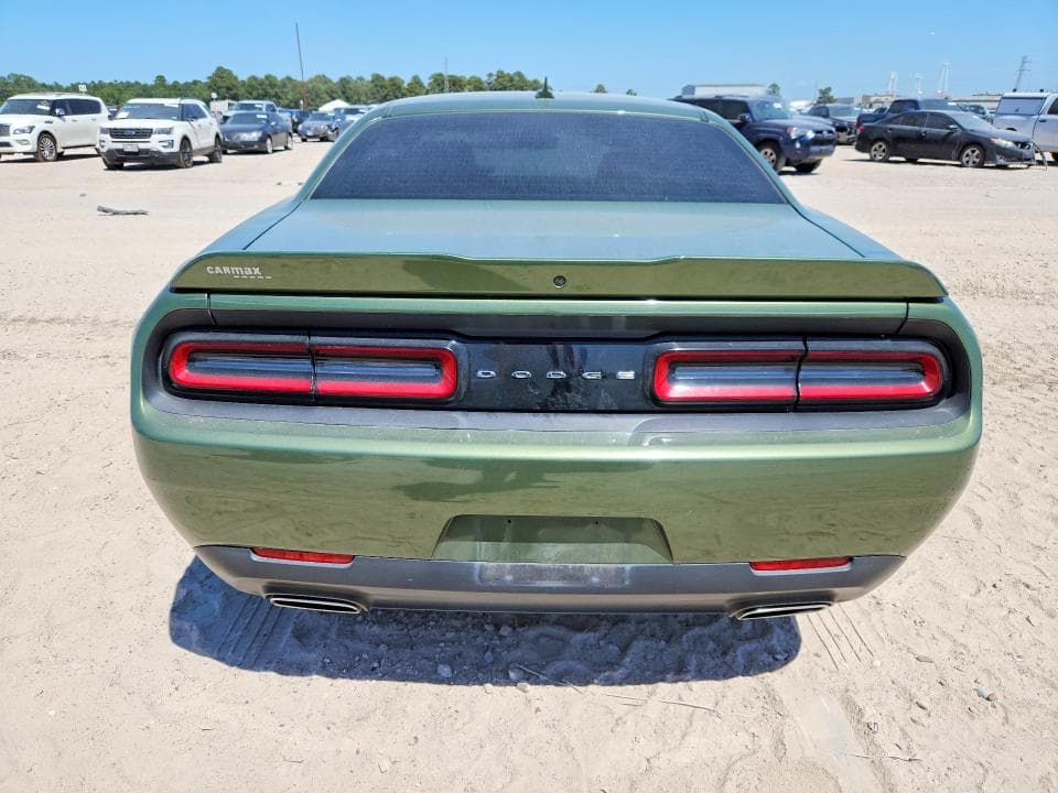 2022 DODGE CHALLENGER SXT 6