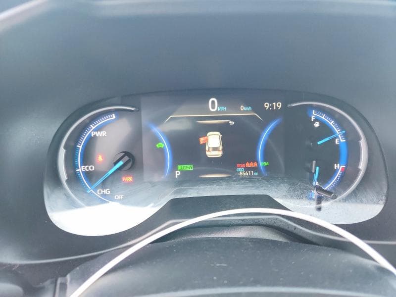 2023 TOYOTA RAV4 LE 9