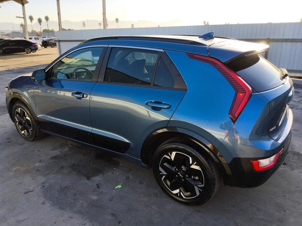 2023 KIA NIRO WIND 2