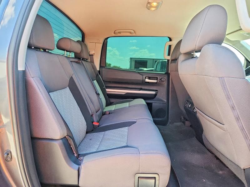 2017 TOYOTA TUNDRA CREWMAX SR5 10
