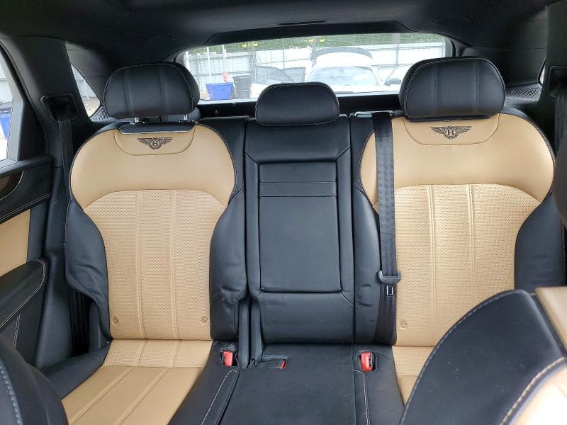 2018 BENTLEY BENTAYGA 10