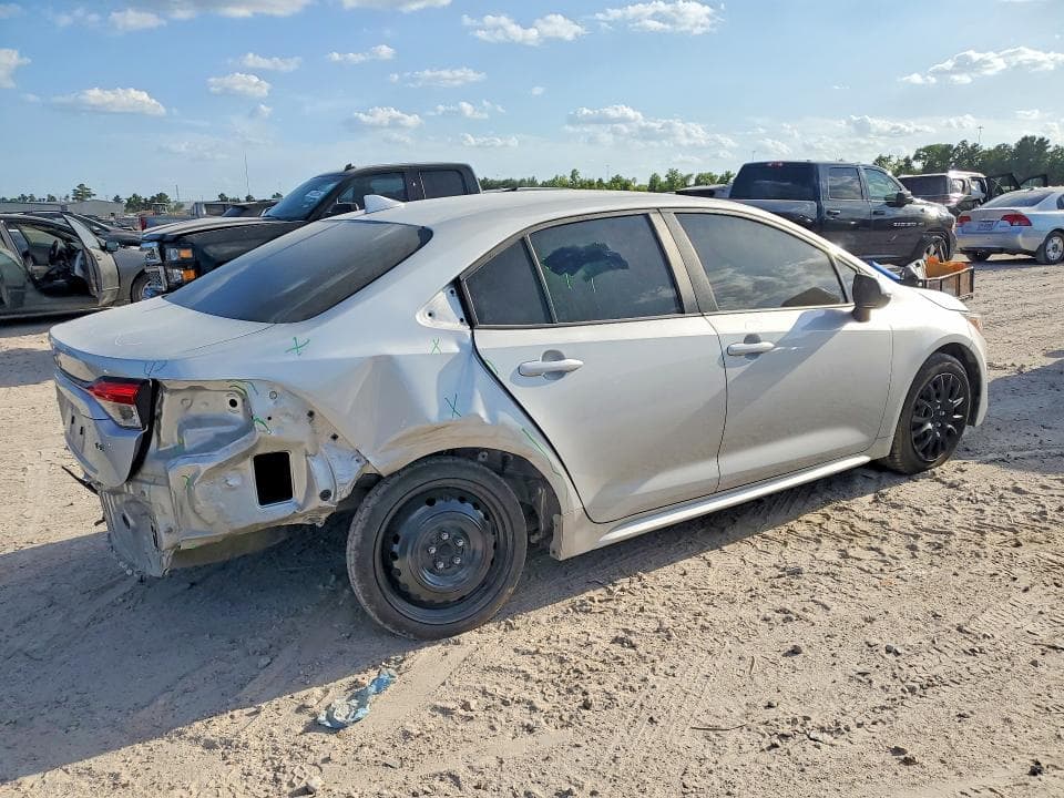 2024 TOYOTA COROLLA LE 3