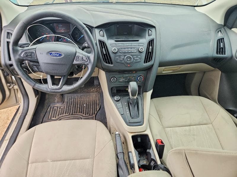 2017 FORD FOCUS SE 8