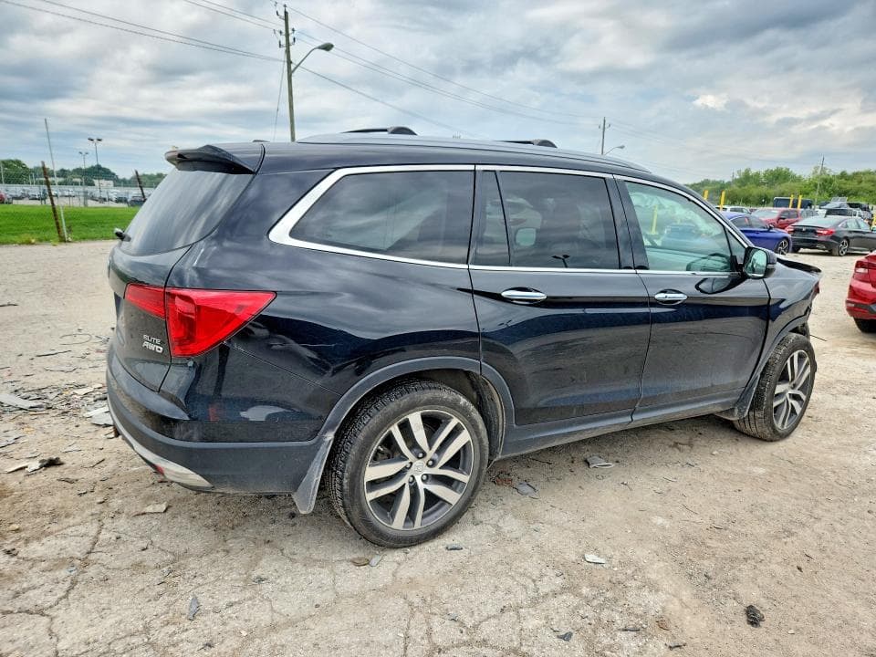 2017 HONDA PILOT ELITE 3