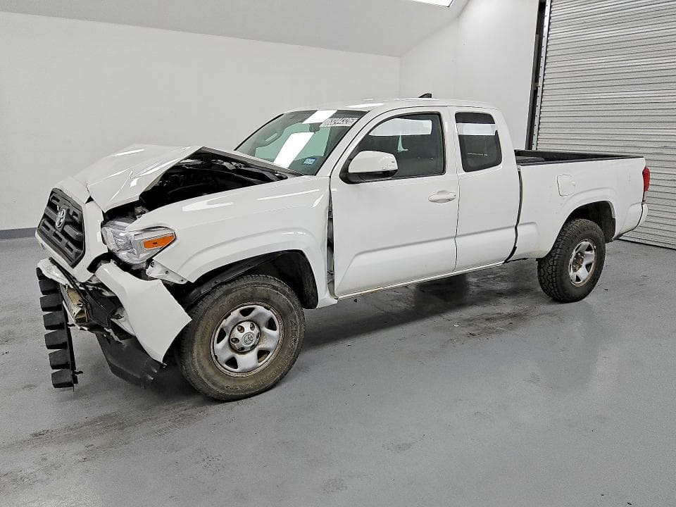 2017 TOYOTA TACOMA SR - 1