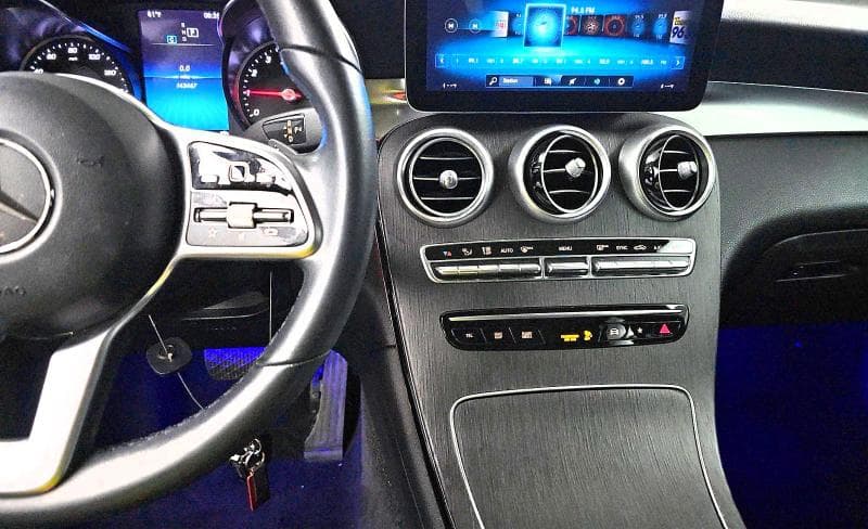 2022 MERCEDES-BENZ GLC 300 9