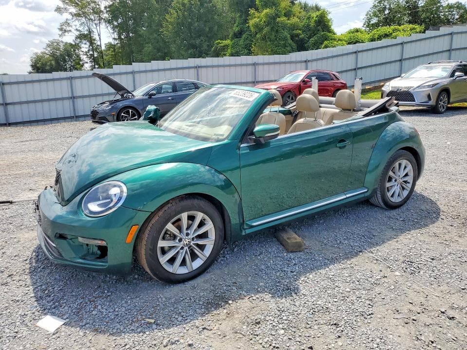2017 VOLKSWAGEN BEETLE S/SE