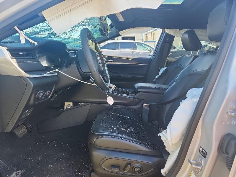 2026 JEEP GRAND CHEROKEE BASE 7