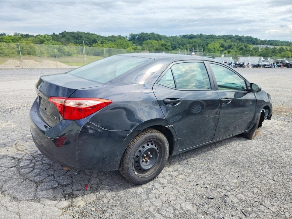 2019 TOYOTA COROLLA LE 3