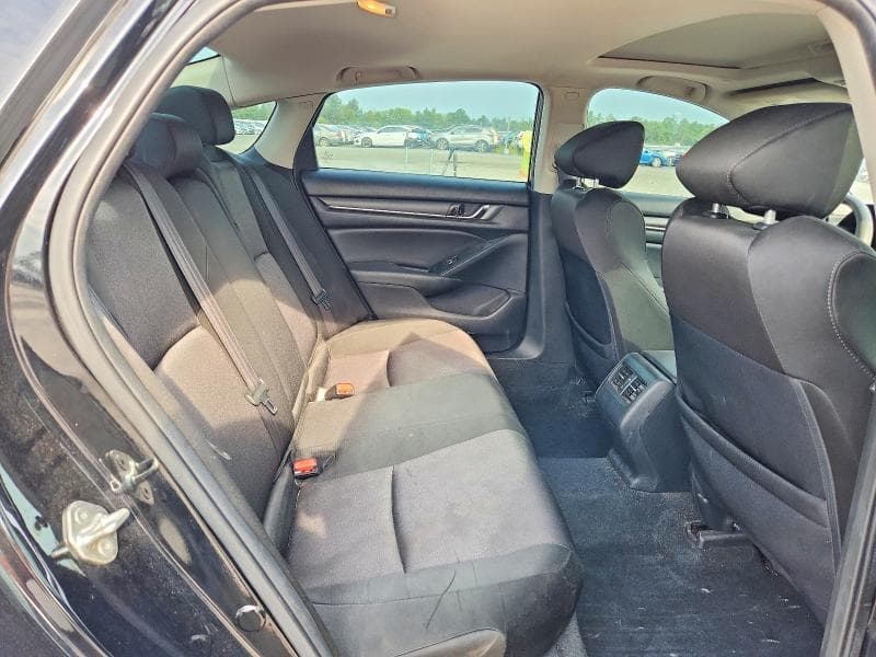 2019 HONDA ACCORD EX 10