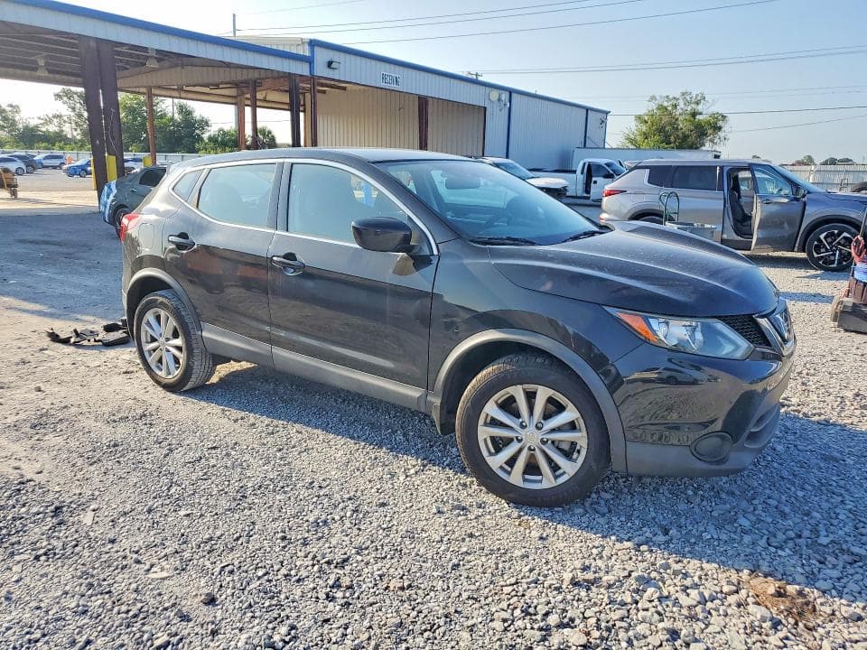 2018 NISSAN ROGUE SPORT S 4