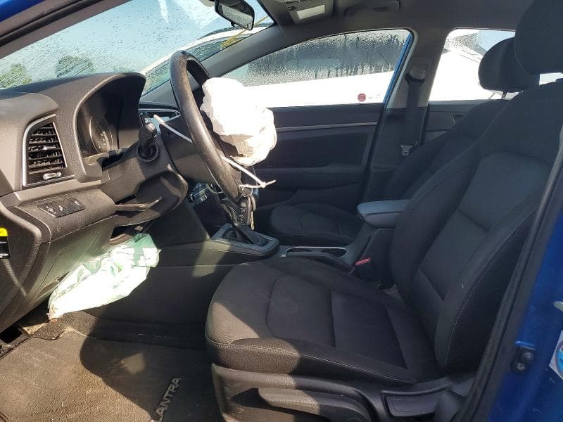 2017 HYUNDAI ELANTRA SE 7