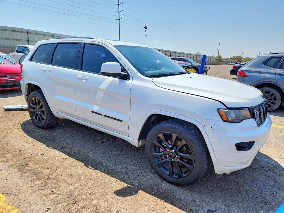 2018 JEEP GRAND CHEROKEE LAREDO 4