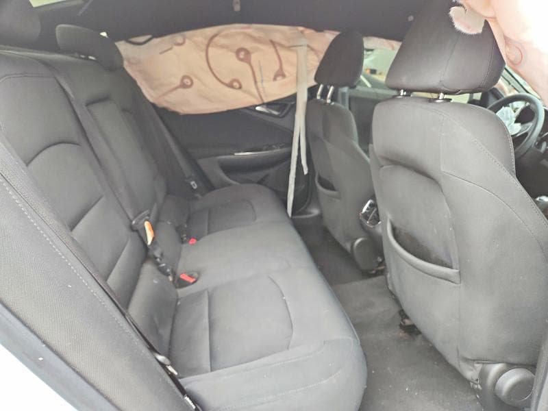 2017 CHEVROLET MALIBU LT 10