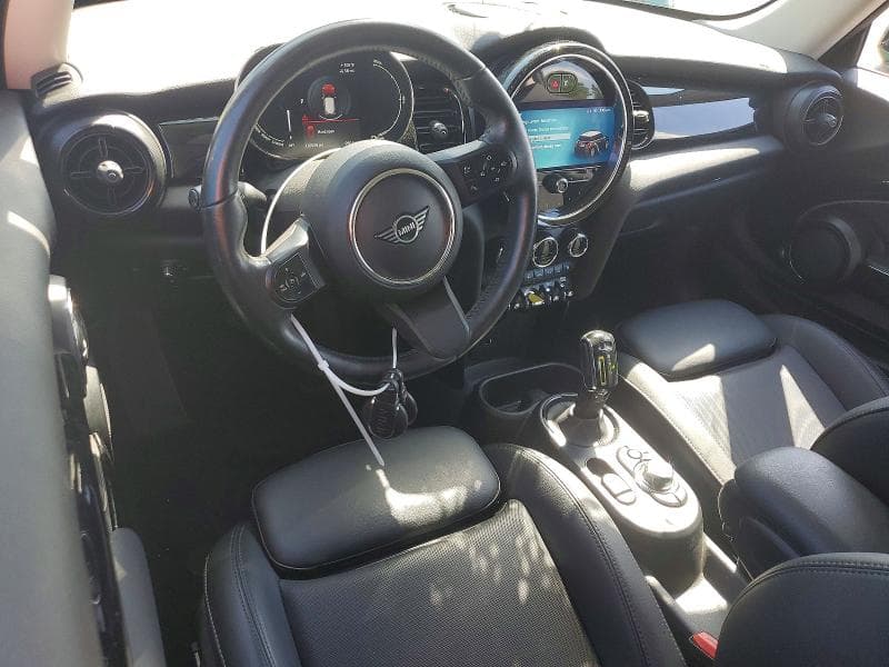 2022 MINI COOPER SE 8
