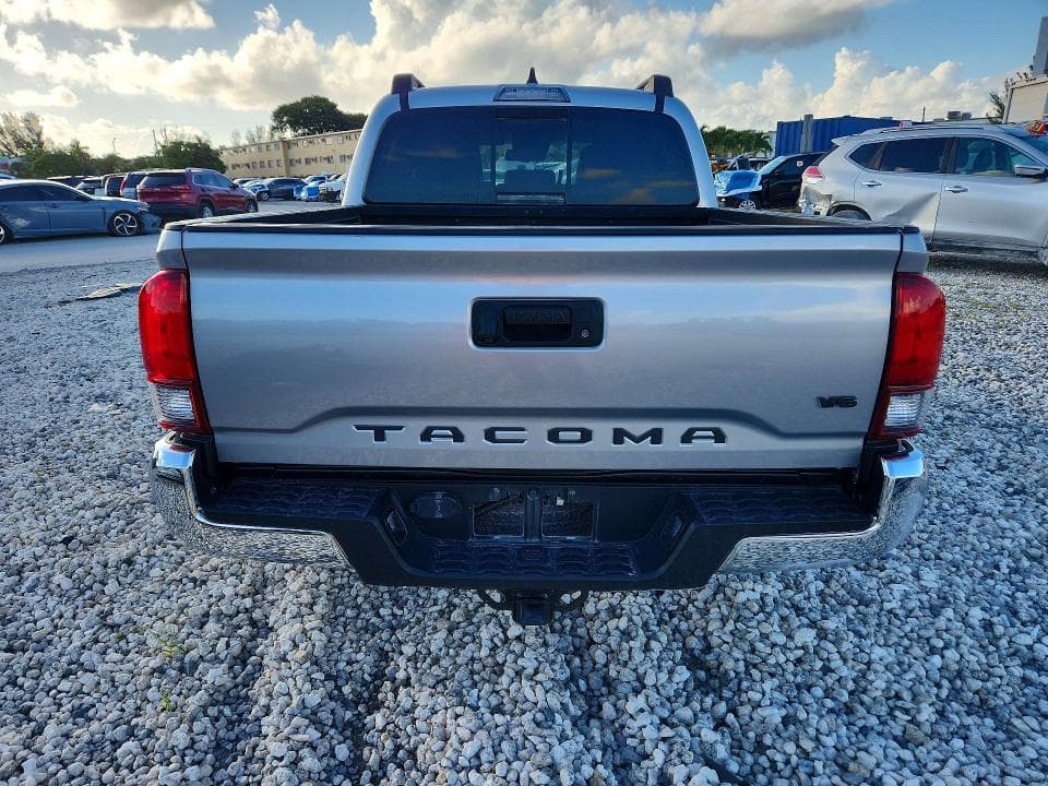 2020 TOYOTA TACOMA SR5 V6 6