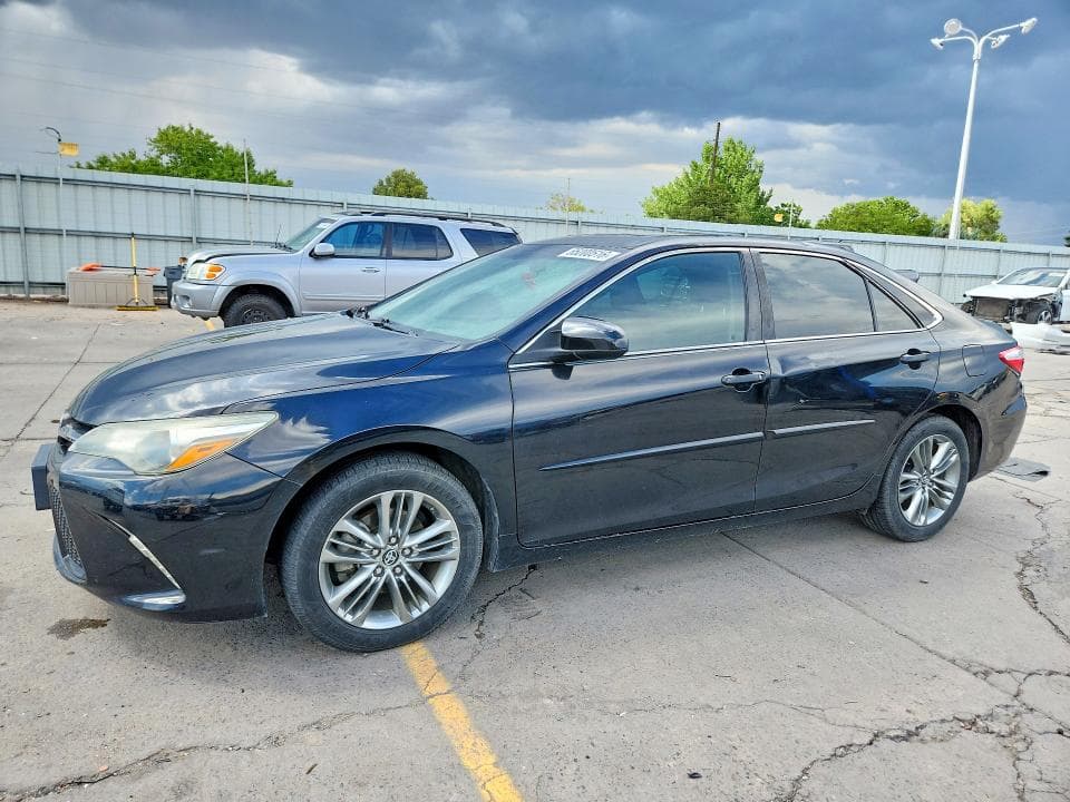 2017 TOYOTA CAMRY SE